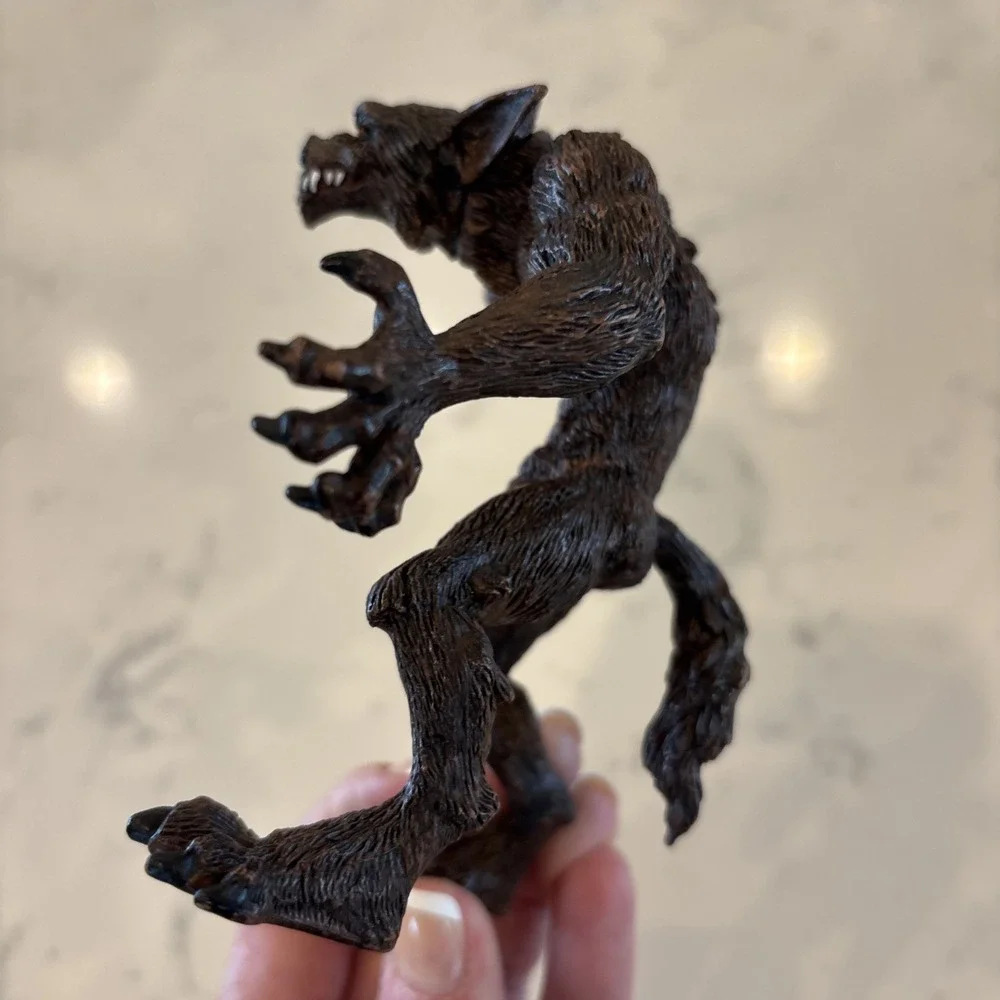 Safari Ltd. Painted Werewolf 0319 Wolfman Lycanthrope Figure‎ Dated 2017 EUC